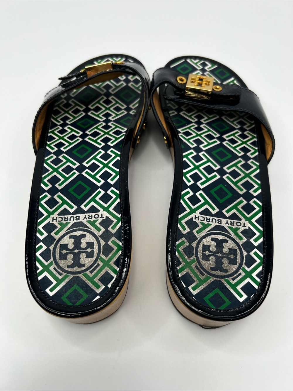 Tory Burch Dixon Black Green Patent Leather Gold Logo Slide Sandals Size 8.5 - Picture 7 of 15